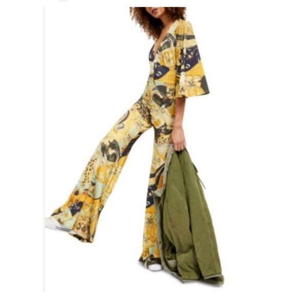 Free People Night Fever Jumpsuit Boho Flared Sleeve Wide Leg Gold NWOT Medium - Picture 7 of 7